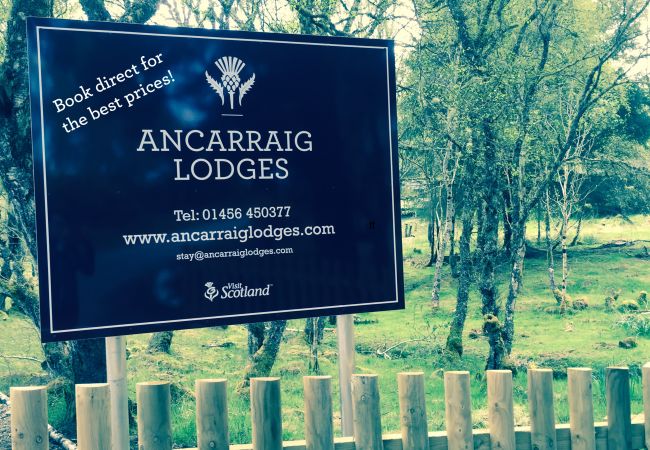 Chalet in Drumnadrochit - Thistle Cabin at Ancarraig Lodges, Loch Ness Chalet in Drumnadrochit - Thistle Cabin at Ancarraig Lodges, Loch Ness