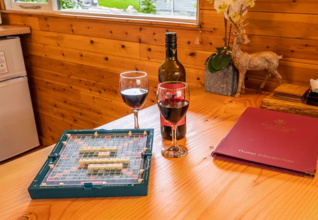 Chalet in Drumnadrochit - Thistle Cabin at Ancarraig Lodges, Loch Ness Chalet in Drumnadrochit - Thistle Cabin at Ancarraig Lodges, Loch Ness