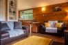 Chalet in Drumnadrochit - Thistle Cabin at Ancarraig Lodges, Loch Ness Chalet in Drumnadrochit - Thistle Cabin at Ancarraig Lodges, Loch Ness