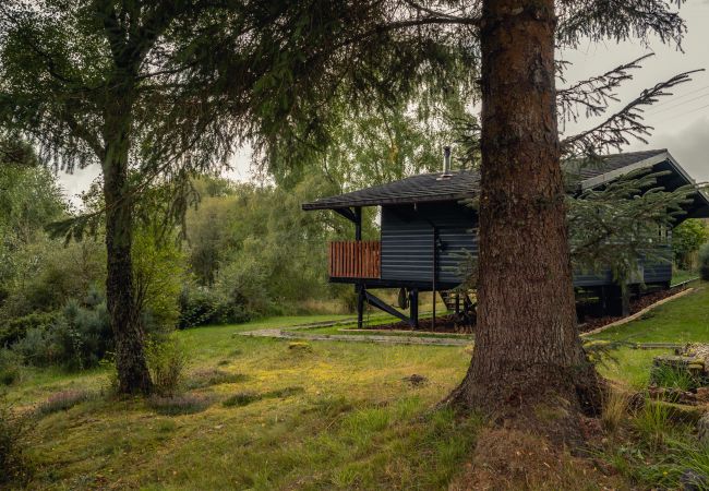 Chalet in Drumnadrochit - The Wood Hatch Cabin at Ancarraig Lodges, Loch Ness